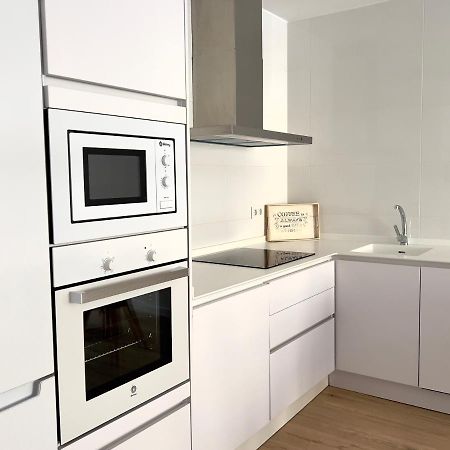 Housing Leon Ana Mogas Con Garaje Apartment ภายนอก รูปภาพ